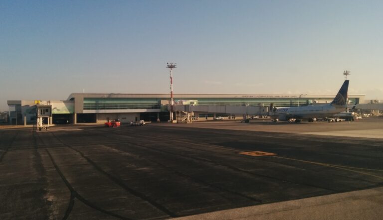 Liberia_International_Airport_Main_Building_(cropped)