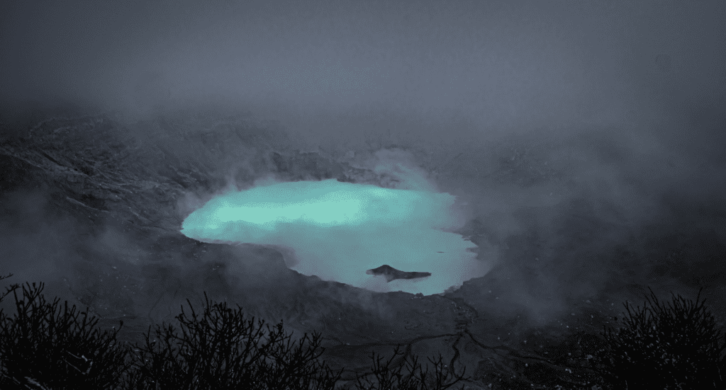 foggy view poas volcano